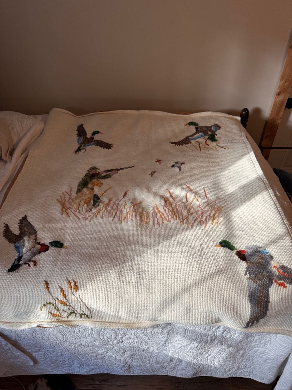 Ivory Duck-Embroidered Bedding Throw Blanket